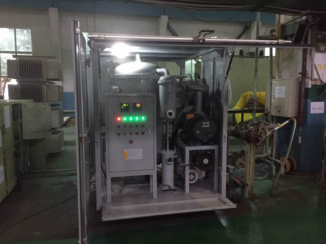 武汉变压器公司-订购高效双级真空滤油机